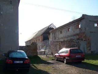 RD a zemědělské stavby s pozemky  Veliká Ves - Nové Třebčice