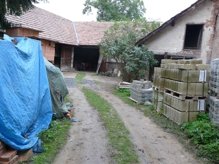 RD Brno Bystrc s pozemky 2155 m2, k rekonstrukci