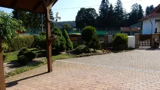 RD Karlov s garáží a pozemkem 2840 m2