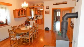RD Karlov s garáží a pozemkem 2840 m2