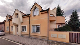 RD Pardubice, k.ú. Rosice nad Labem + pohledávka na vydání náhrady