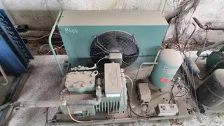 RFF 02 Soubor mrazících boxů včetně technologie 