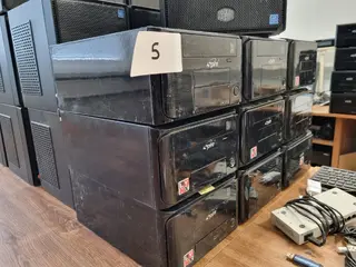 RM 05 PC Pentium 60 kusů