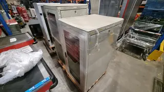 RM 100 Rack skříně 6 kusů