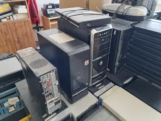 RM 13 Soubor spotřební elektroniky