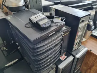 RM 13 Soubor spotřební elektroniky