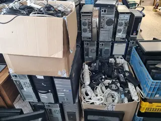 RM 13 Soubor spotřební elektroniky