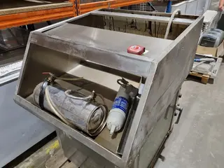 RM 134 Konvektomat s digestoří UNOX