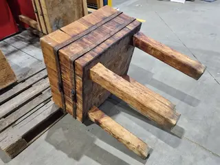 RM 145 Řeznický špalek