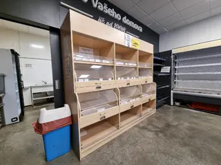 RM 17 Vybavení prodejny