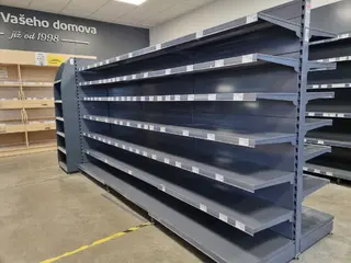 RM 17 Vybavení prodejny