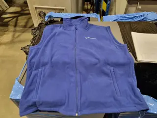 RM 178 Reklamní oblečení cca 1 200 kusů