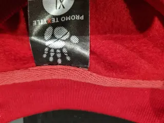 RM 178 Reklamní oblečení cca 1 200 kusů