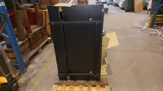 RM 188 Stojan na víno