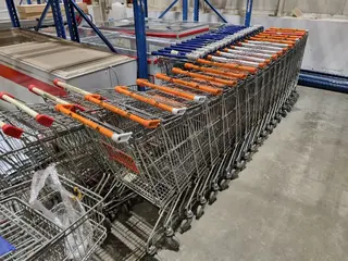 RM 25 Vozík nákupní 50 kusů