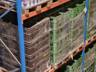RM 31 Přepravky na víno, cca 1040 kusů