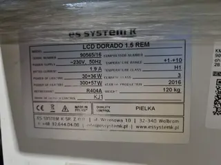 RM 35 a RM 35 Obslužná chladící vitrína - 2 ks