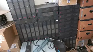RM 59 Záložní zdroje APC - soubor 114 kusů