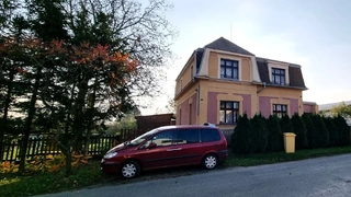 Rodinný dům 5+1 v obci Městec Králové, okres Nymburk