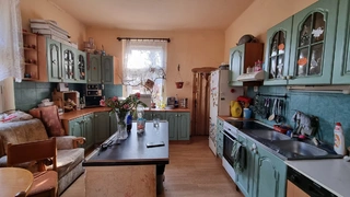 Rodinný dům 5+1 v obci Městec Králové, okres Nymburk