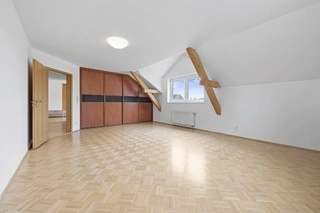 Rodinný dům 6+2 s garáží, Horoušany, okres Praha-východ 