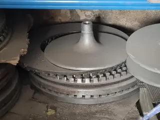 Rubber Bohemia, s.r.o. - soubor strojů a zařízení recyklační linky na zpracování gumové drtě na gumový prášek