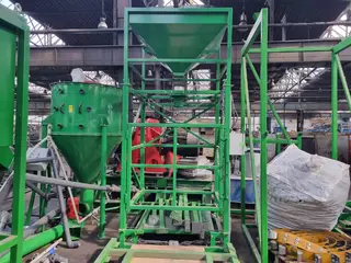 Rubber Bohemia, s.r.o. - soubor strojů a zařízení recyklační linky na zpracování gumové drtě na gumový prášek