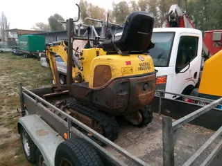 Rypadlo Wacker (2) - ARANEA NETWORK a.s.