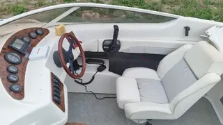 Jacht servis 04. Sessa Key Light 21 Sportline motorový člun