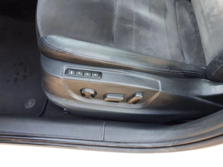 Škoda Octavia Combi III 2,0TDI 4x4 Eleg BiXEN+ACC+PDC+NAVI