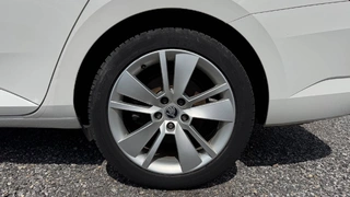 Škoda Superb 2.0 TDI, 6AV 3458