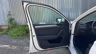 Škoda Superb 2.0 TDI, 6AV 3458