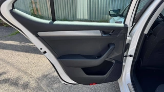 Škoda Superb 2.0 TDI, 6AV 3458
