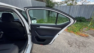 Škoda Superb 2.0 TDI, 6AV 3458