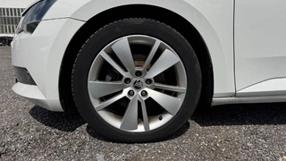 Škoda Superb 2.0 TDI, 6AV 3458