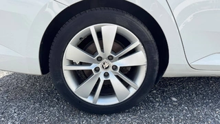 Škoda Superb 2.0 TDI, 6AV 3458