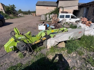 FarmPro - zemědělské stroje - Podmítač Kverneland RFCSTXX a Sekačka Claas Disco 3100