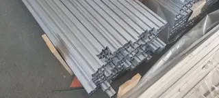 Soubor komponentů fotovoltaických systémů