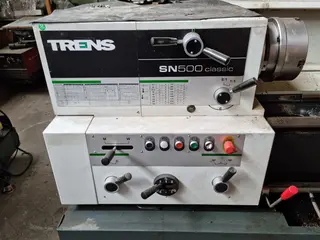 INTORA 02. Soustruh hrotový Trens SN 500SA/1500