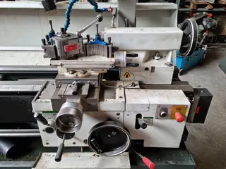 INTORA 02. Soustruh hrotový Trens SN 500SA/1500