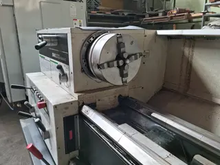 INTORA 02. Soustruh hrotový Trens SN 500SA/1500