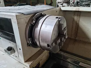 INTORA 02. Soustruh hrotový Trens SN 500SA/1500