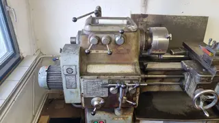 Styl Plzeň 01. Soustruh SN 320/750