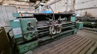 PŽSK 12. Soustruh TOS Trenčín SUI 40RP