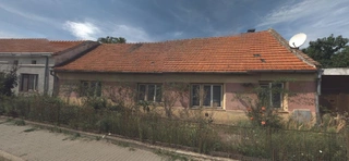 Spoluvl. podíl 1/12 RD a pozemku Znojmo-Louka