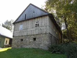 Spoluvl. podíl 1/2 budovy Nové Losiny