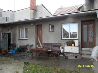 Spoluvl. podíl 1/2 RD Lešany u Prostějova