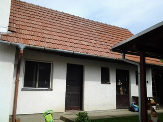 Spoluvl. podíl 7/8 RD Hrádek na Vlárské dráze, Slavičín