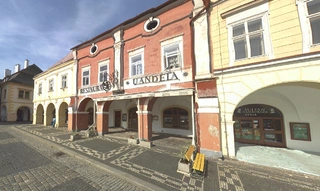 Spoluvl. podíl id. 1/2 Budovy Jičín, ul. Valdštejnovo nám.