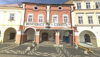 Spoluvl. podíl id. 1/2 Budovy Jičín, ul. Valdštejnovo nám.